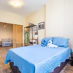 Apartamento Em Copacabana A 300 Metros Da Praia