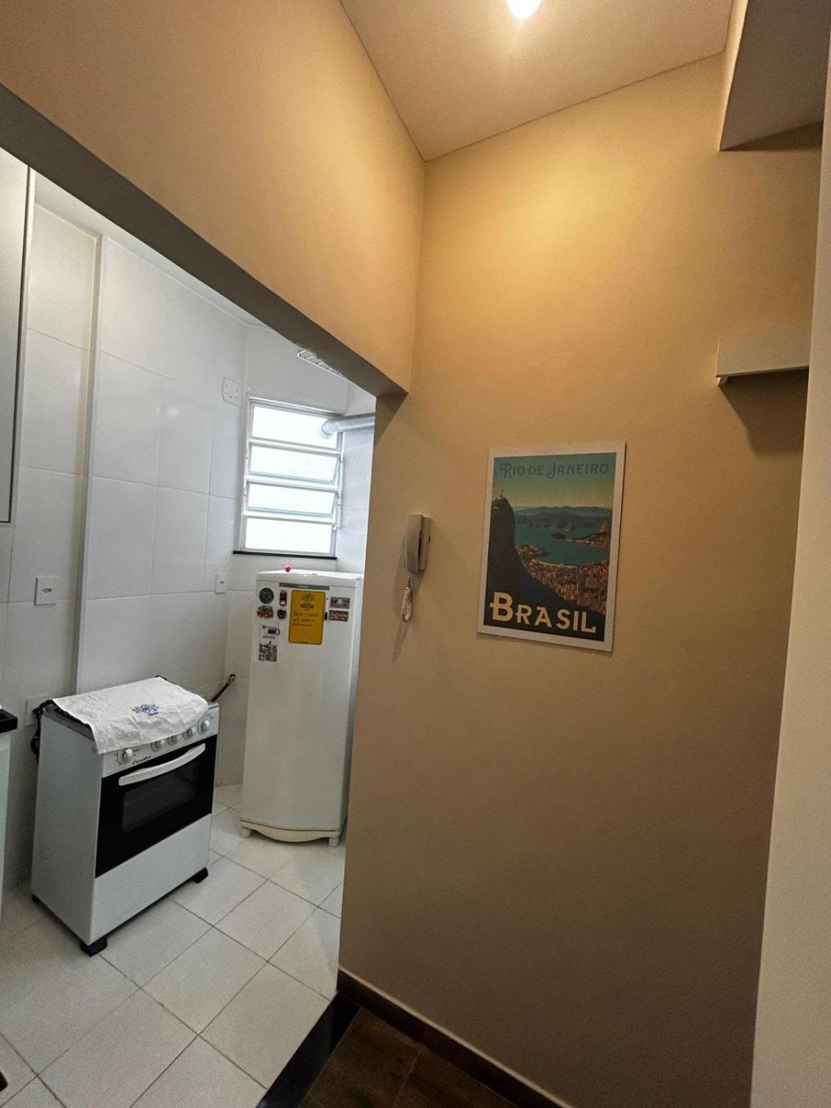 Em Copacabana A 300 Metros Da Appartement